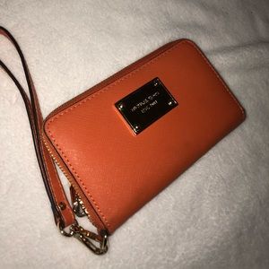 Michaels Kors Orange Wristlet